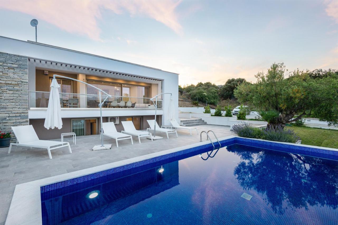 Afisia Villas Sarti Exteriér fotografie